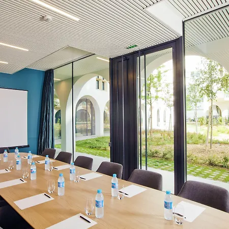 Residhome Gare De Lyon - Jacqueline De Romilly Aparthotel 3*